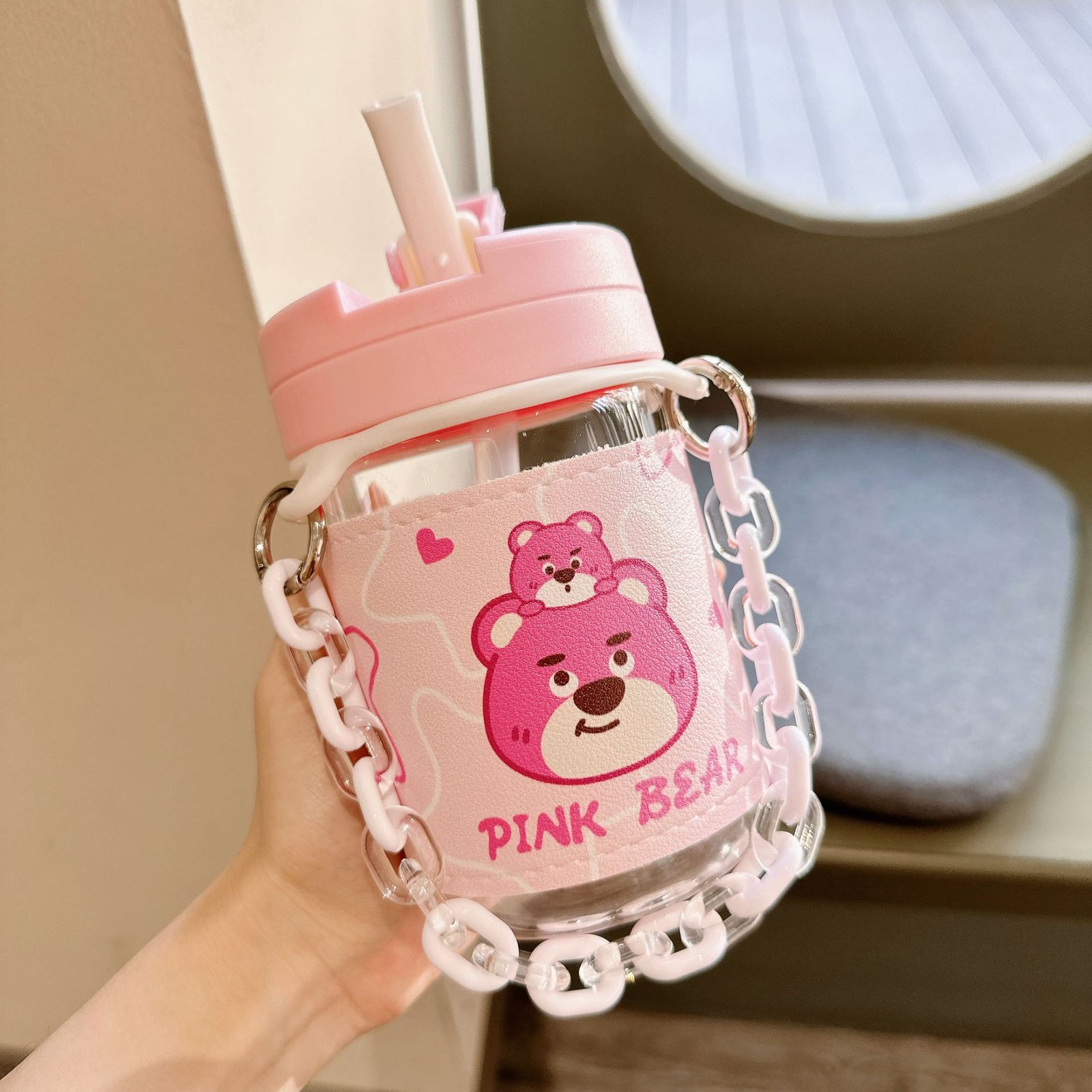 Bình nước Gấu Lotso gấu dâu bọc da và dây xích đeo 400ml ...